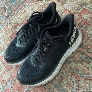 Hoka clifton 7- size 6.5